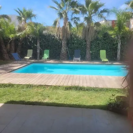 Lejlighed Rdc D'architecte Avec Piscine Privee *