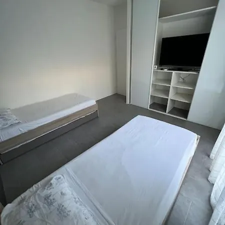 Rdc D'architecte Avec Piscine Privee Apartment